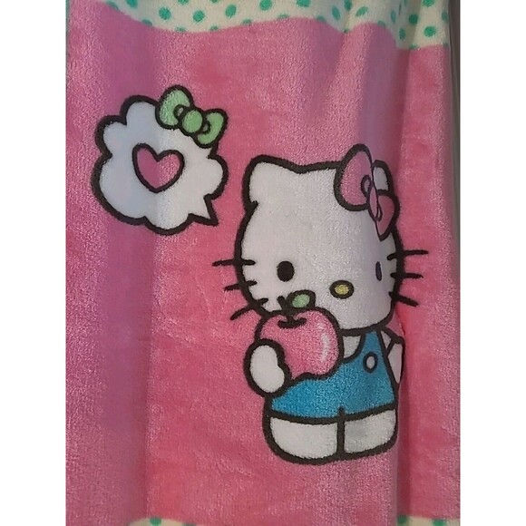 Sanrio Hello Kitty 50x70 Pink Green Apple Heart Silk Touch Throw Blanket New - Picture 6 of 7